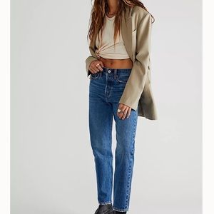 Levi's Wedgie Icon High-Rise Jeans Size 26 Dark Wash